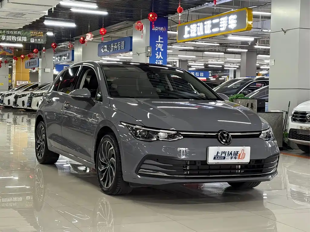 Volkswagen Golf 2023