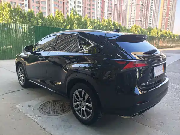 Lexus NX 2016