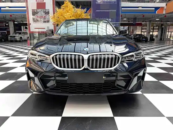 BMW 3 Series 2023