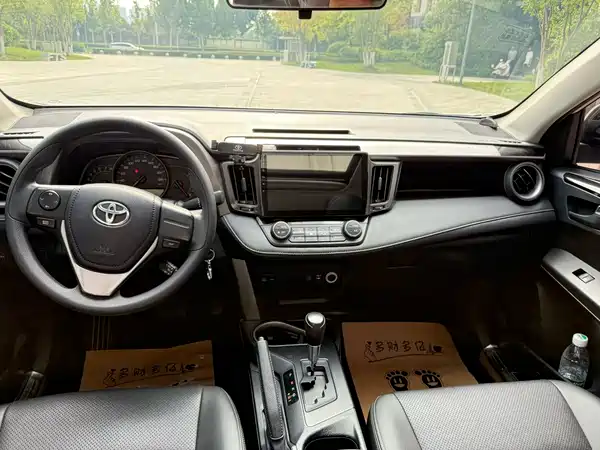 Toyota RAV4 2018