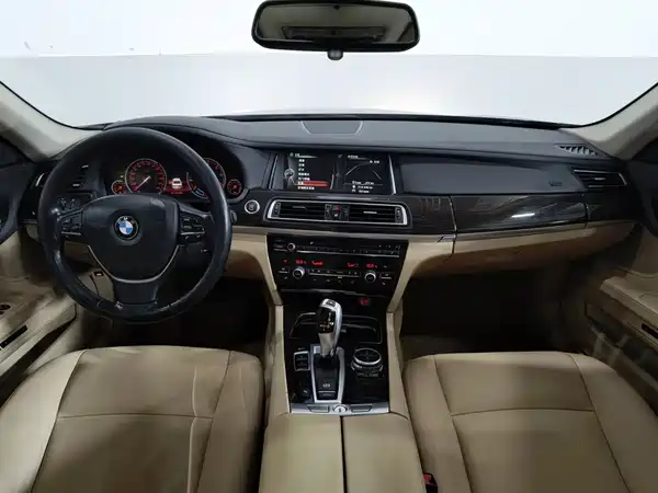 BMW 7 Series 2013