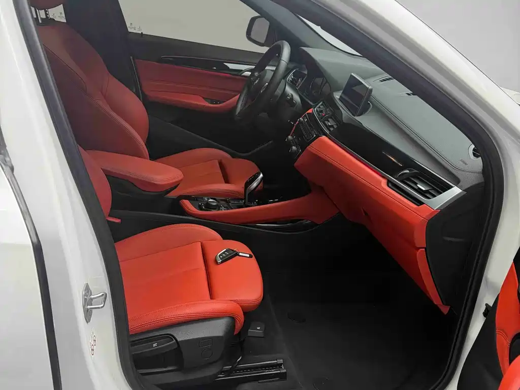 BMW X2 2020 — фото 17