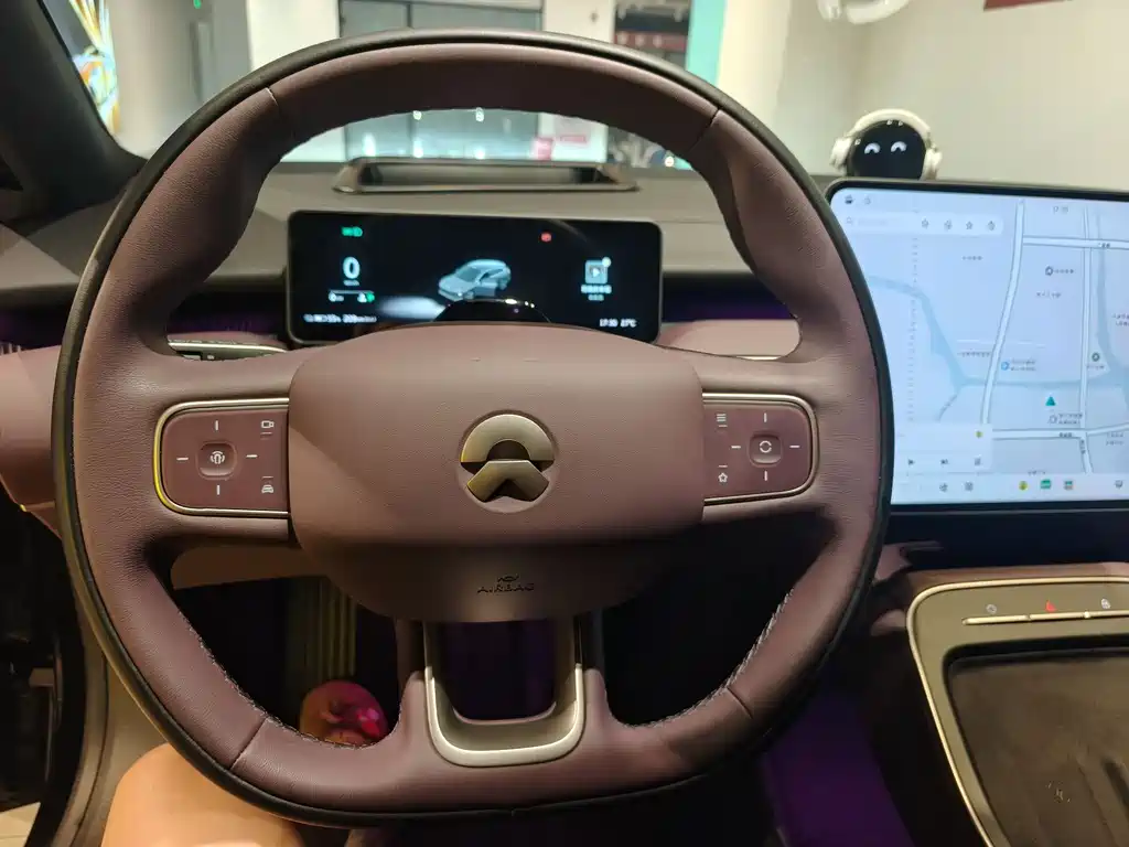 NIO ET5T 2025