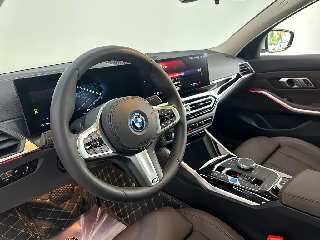 BMW i3 2023 — фото 17
