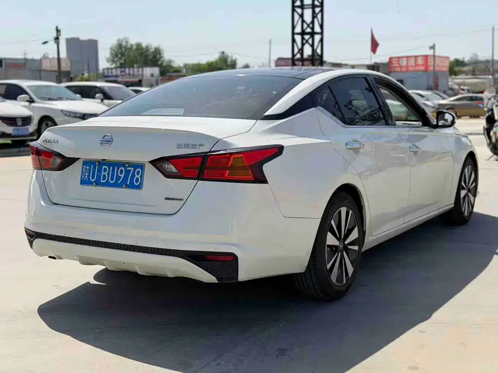 Nissan Teana 2020 — фото 12