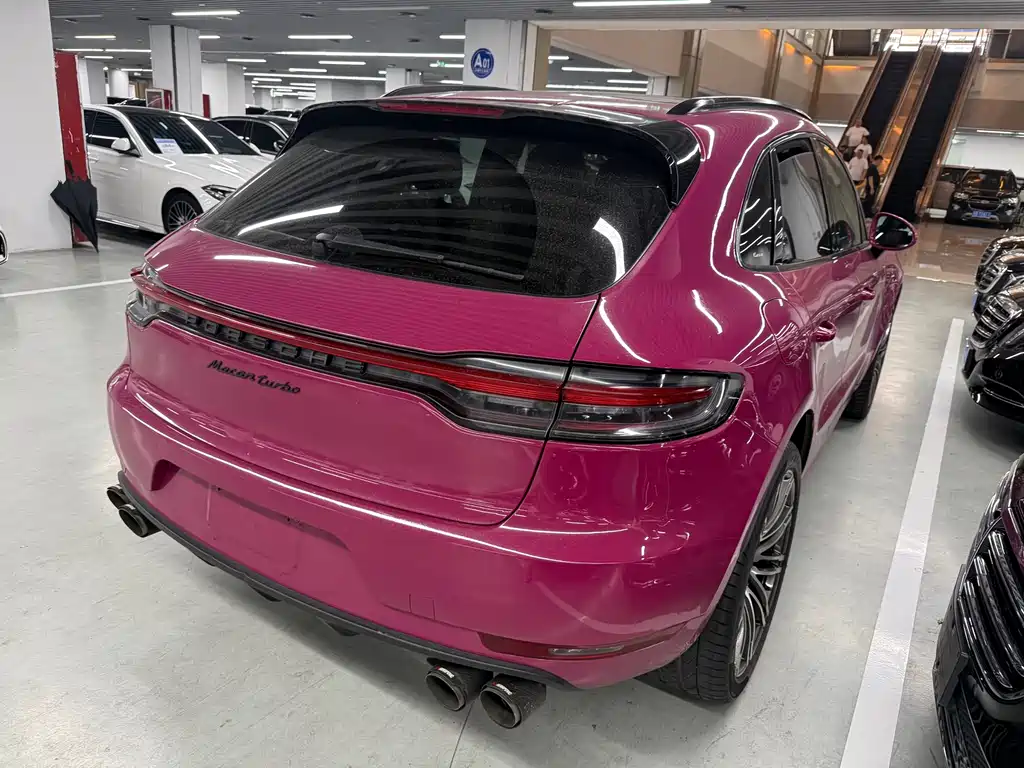 Porsche Macan 2016 — фото 16