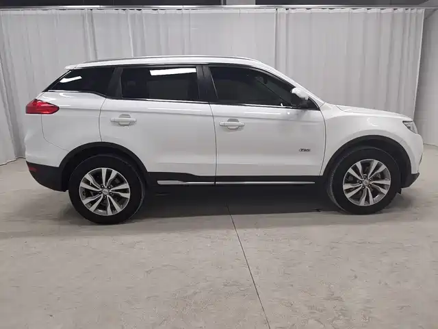 Geely Boyue 2017
