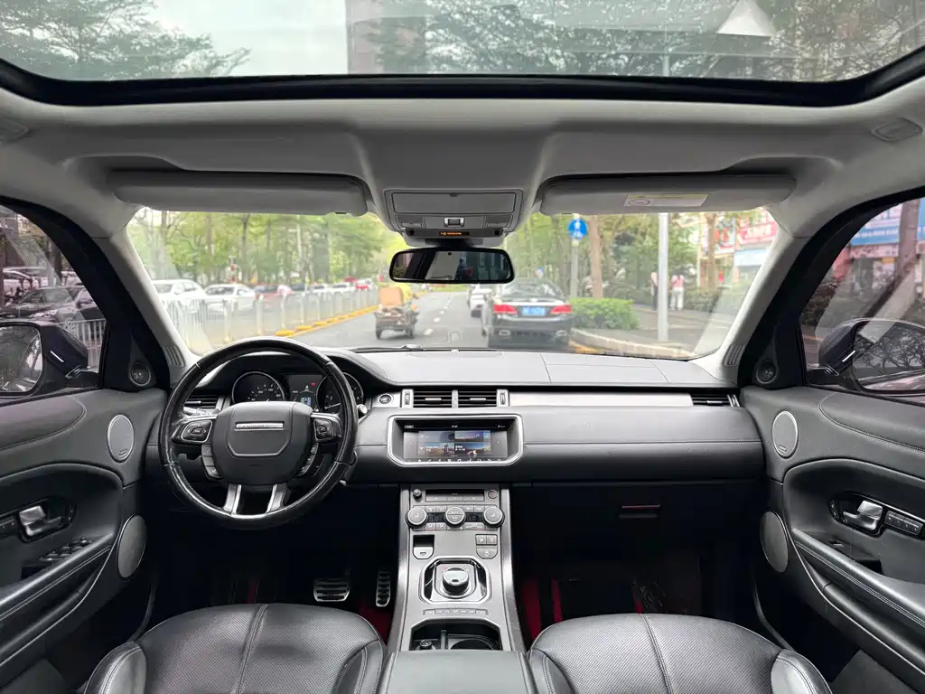 Land Rover Evoque 2018 — фото 8