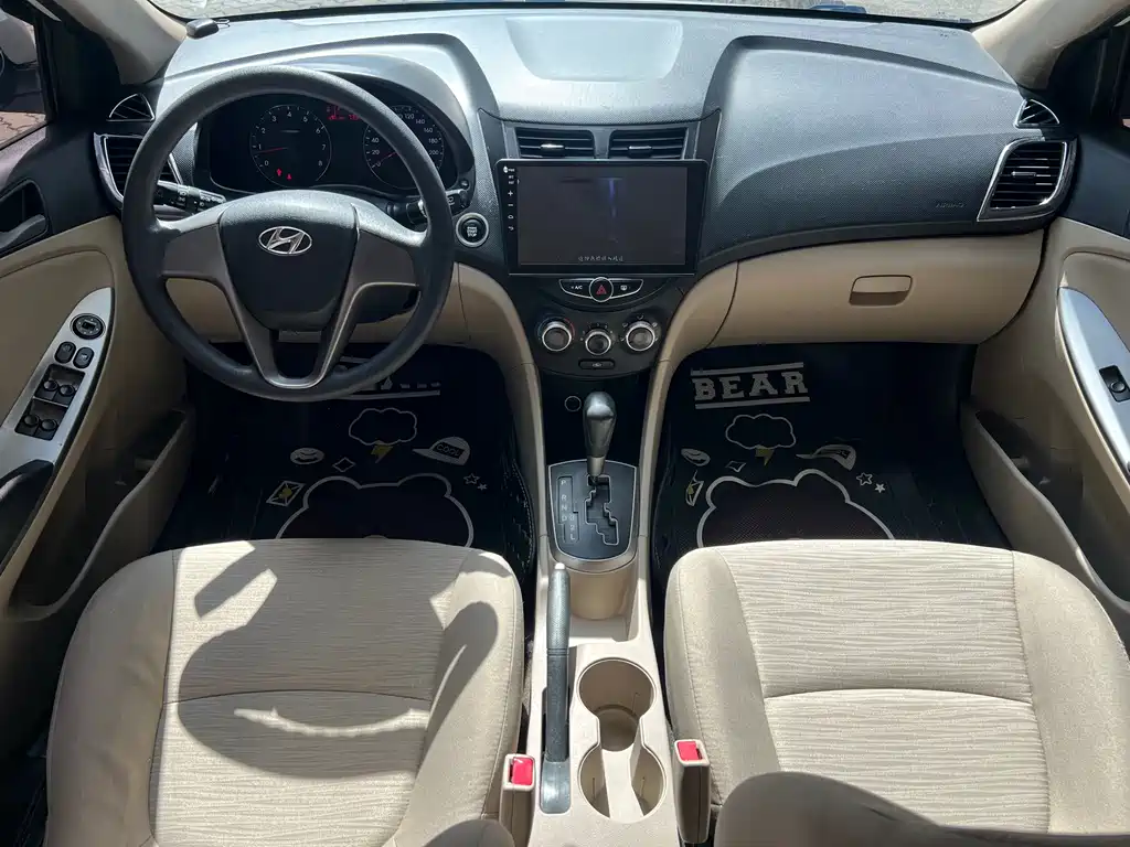 Hyundai Verna 2016