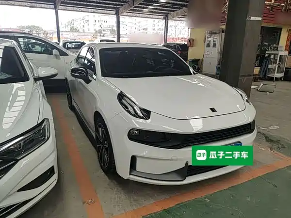 Lynk & Co 03 2020
