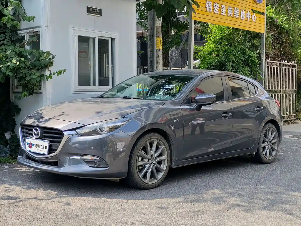 Mazda 3 Axela 2018