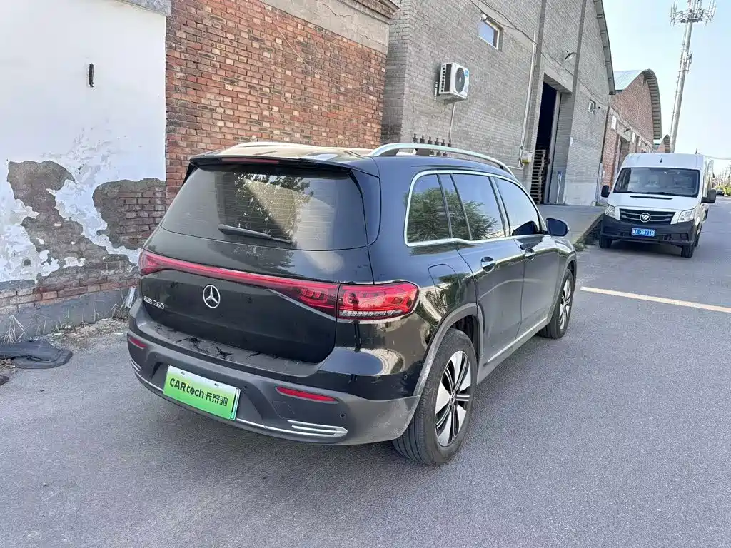 Mercedes-Benz EQB 2022