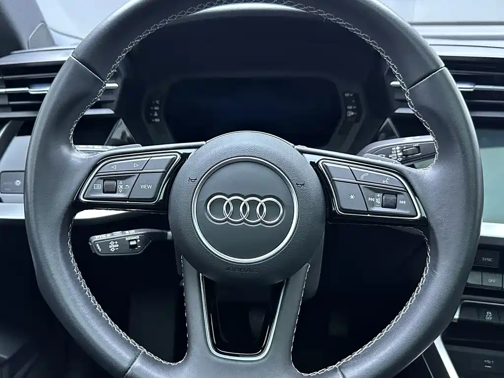 Audi A3 2022 — фото 12