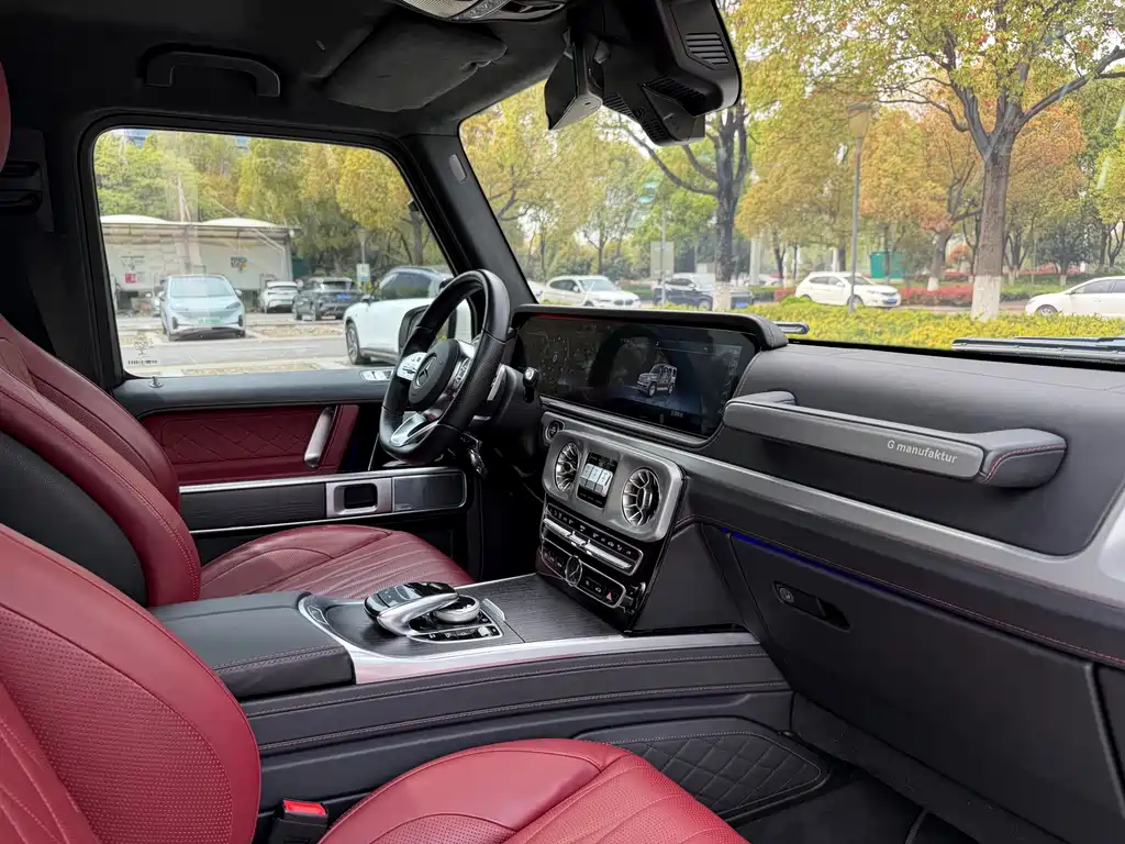 Mercedes-Benz G-Class 2022 — фото 19