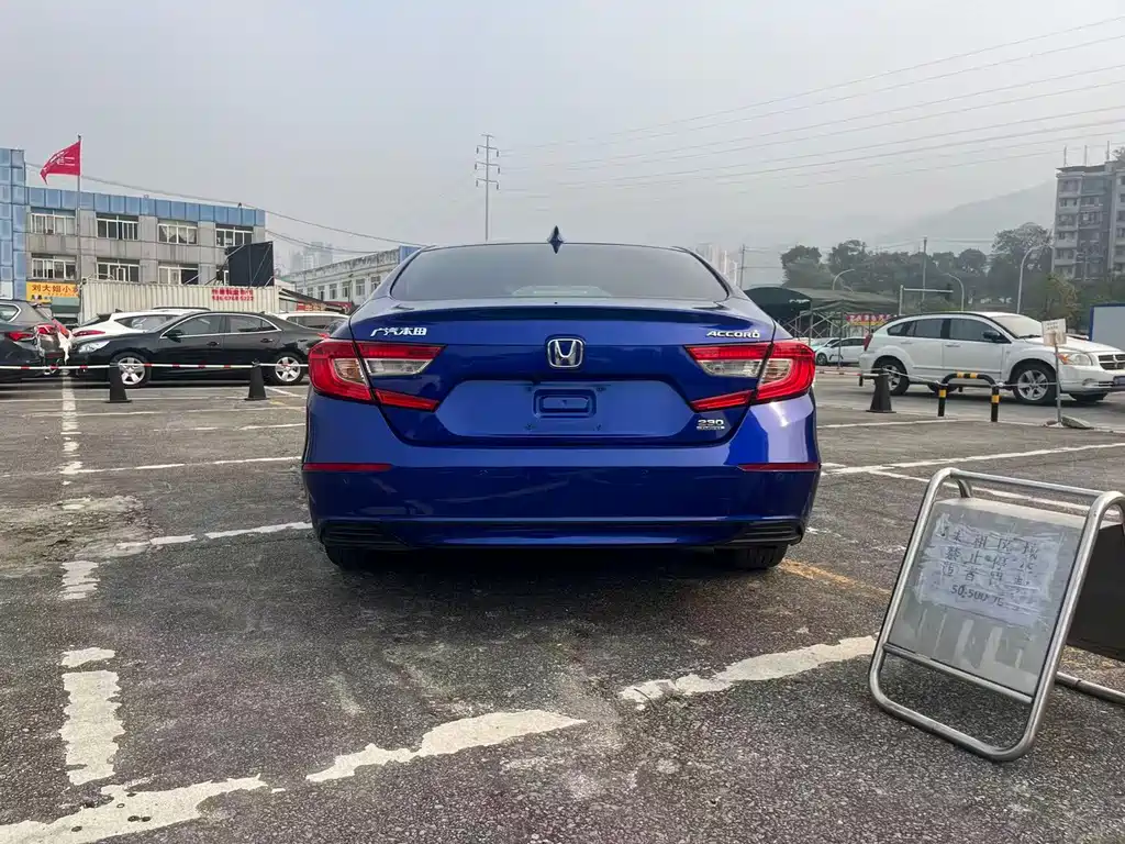 Honda Accord 2019 — фото 4