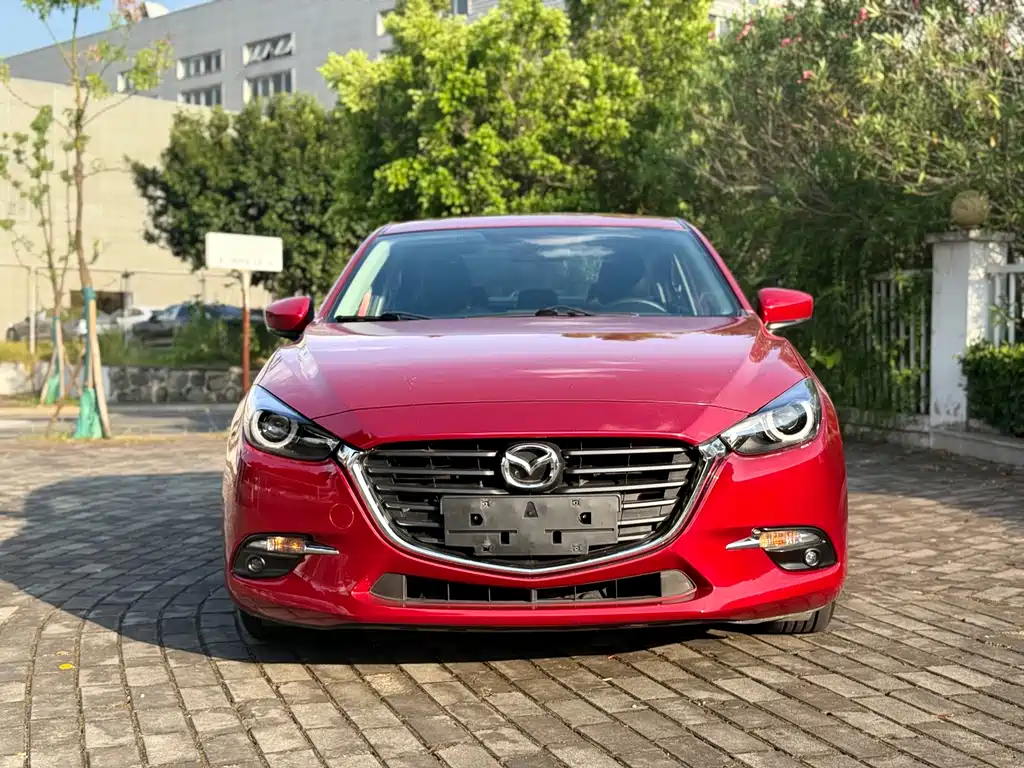 Mazda 3 Axela 2019