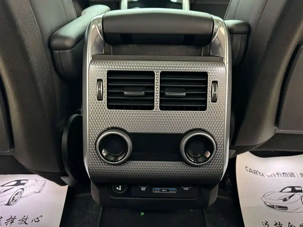 Land Rover Sport 2020 — фото 29