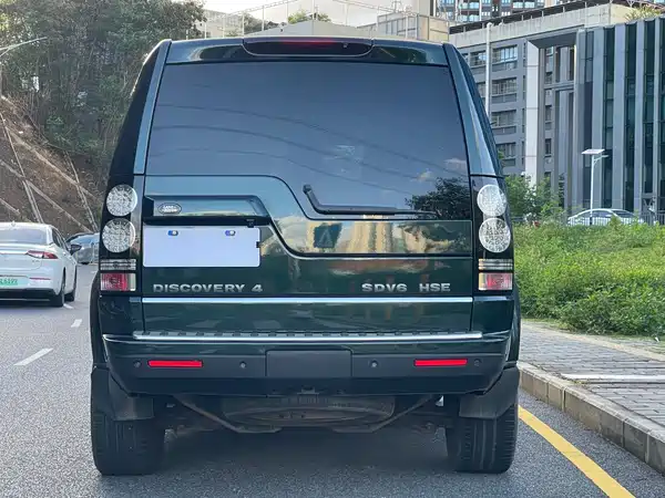 Land Rover Discovery 2013