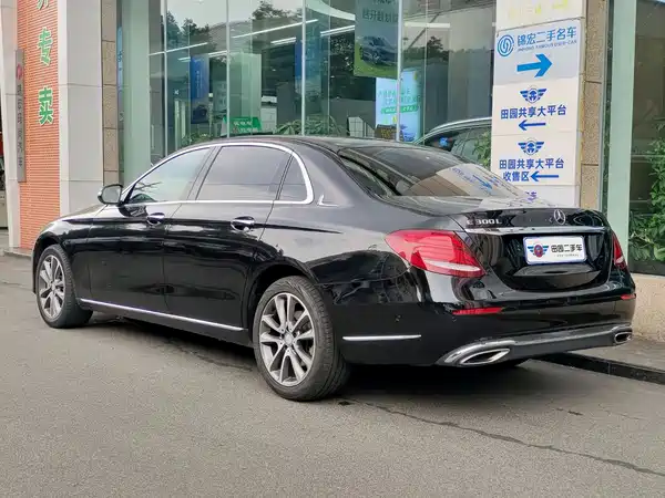 Mercedes-Benz E-Class 2017