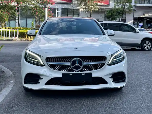 Mercedes-Benz C-Class 2019