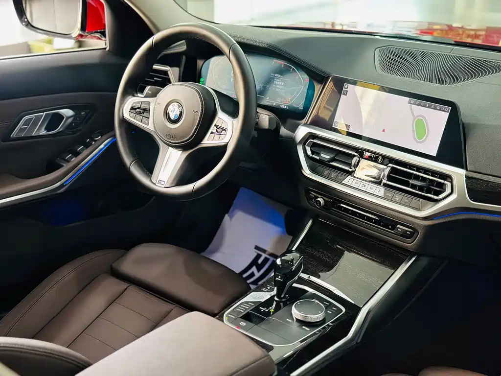 BMW 3 Series 2021 — фото 15