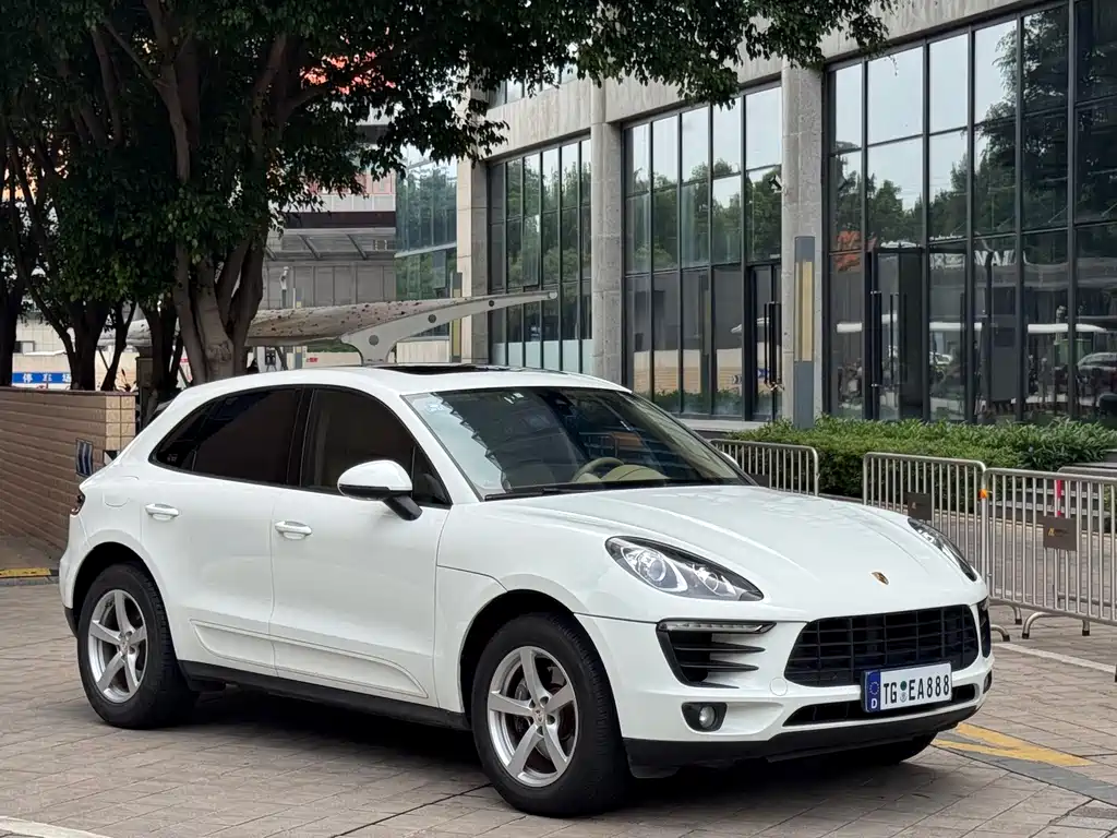 Porsche Macan 2016 — фото 3