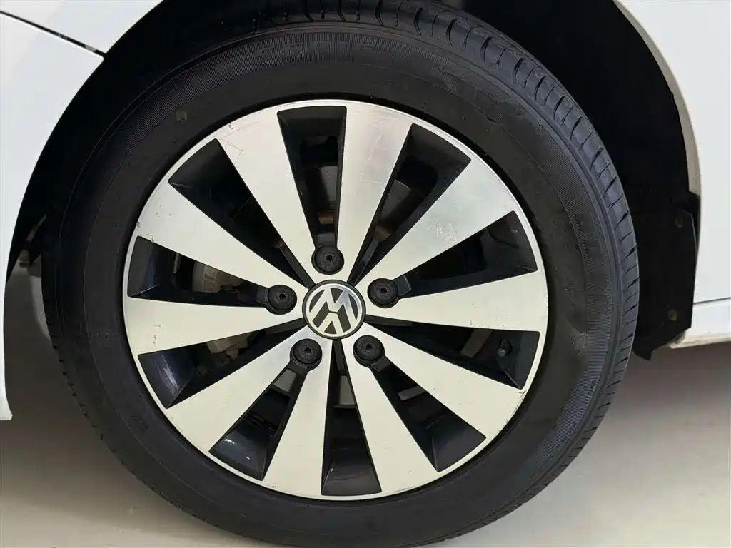 Volkswagen Sagitar 2019 — фото 9