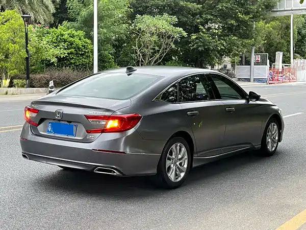 Honda Accord 2021