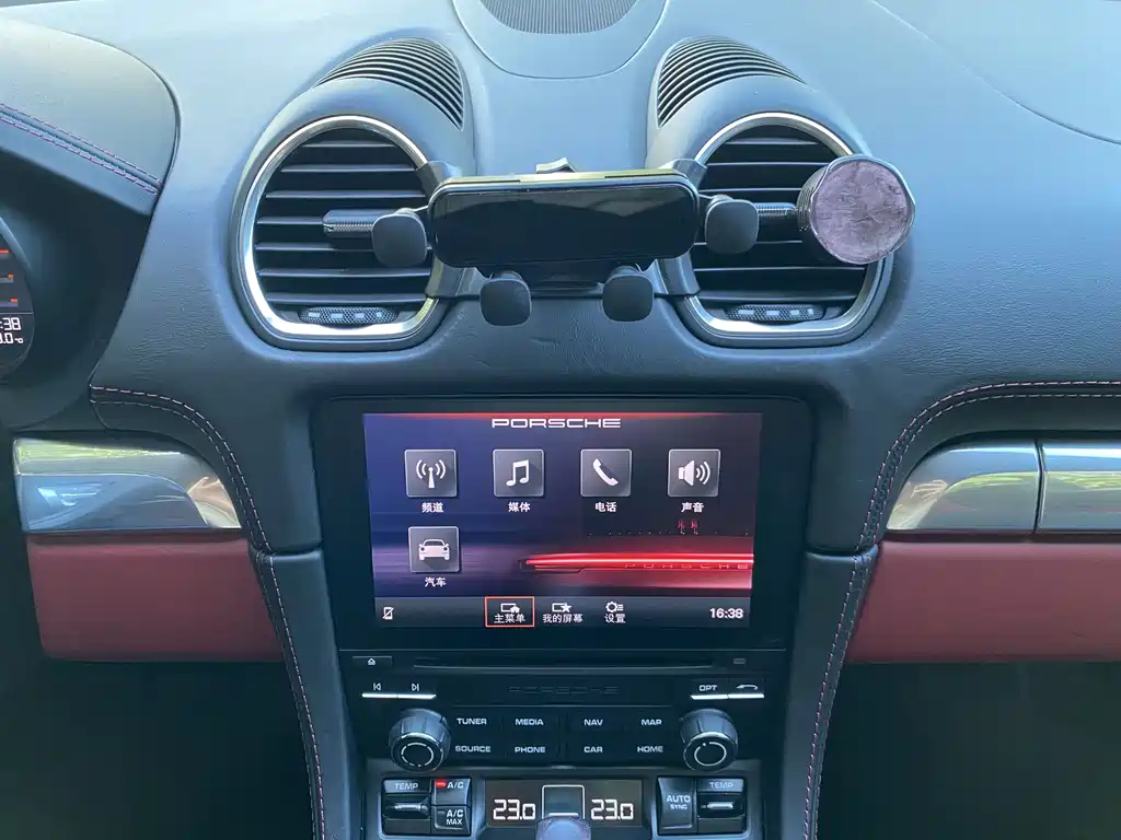 Porsche 718 2021 — фото 12