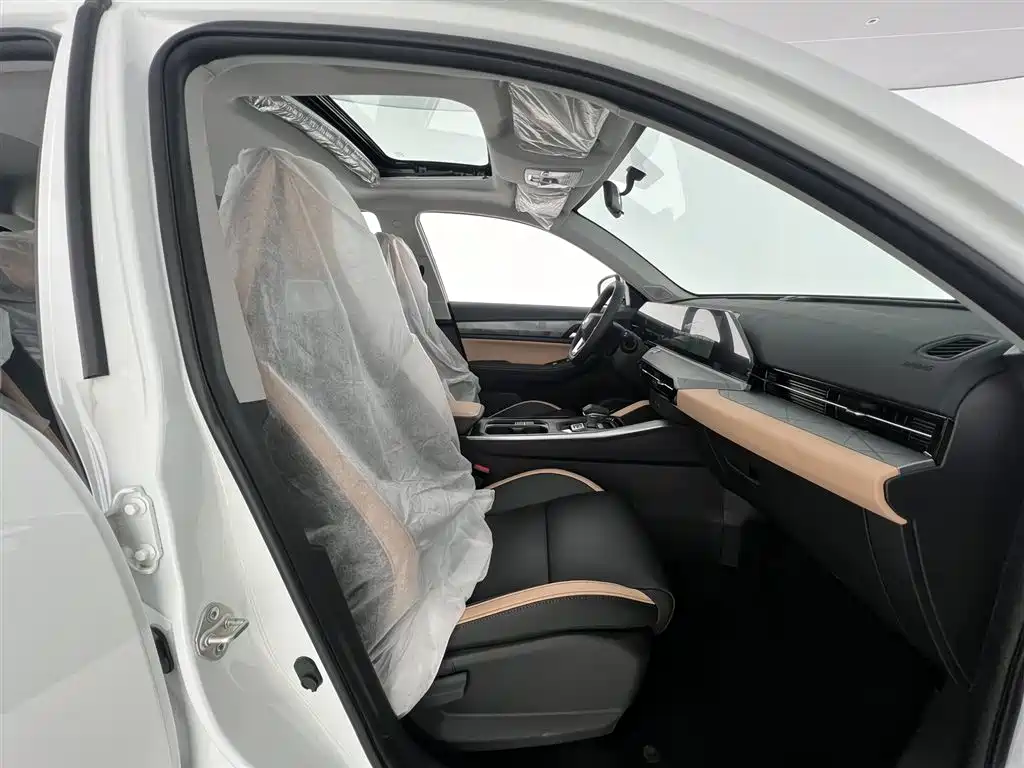 Geely Haoyue PRO — фото 14