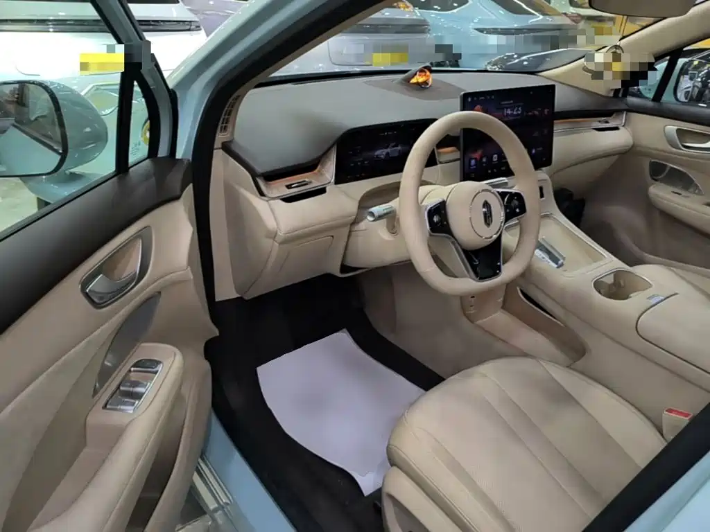 Shangjie H5 2025 — фото 12