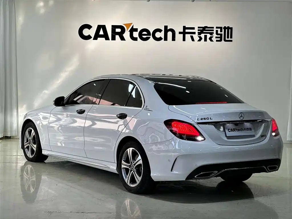 Mercedes-Benz C-Class 2021