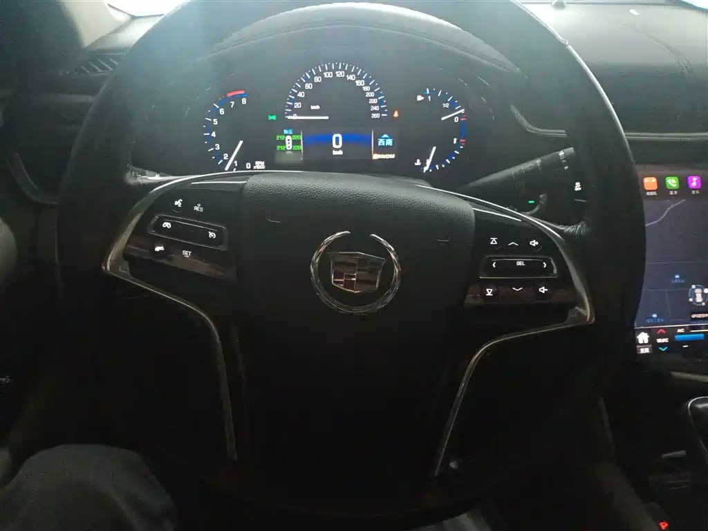 Cadillac XTS 2014 — фото 11