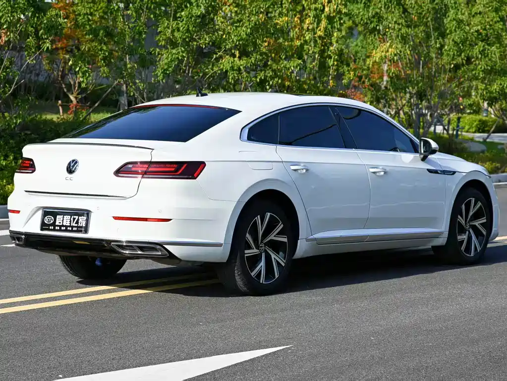 Volkswagen CC 2024 — фото 17