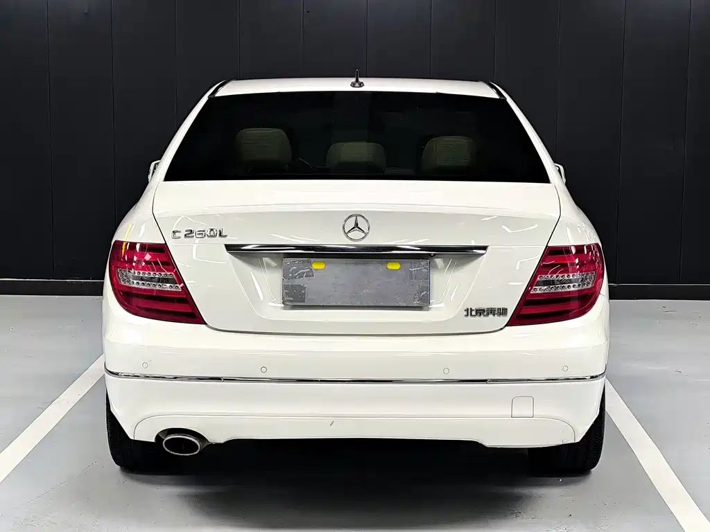 Mercedes-Benz C-Class 2012 — фото 18
