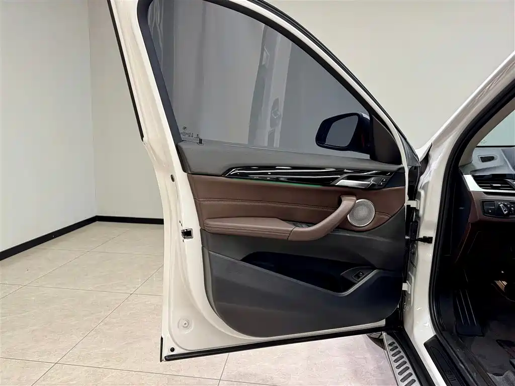 BMW X1 2023 — фото 17