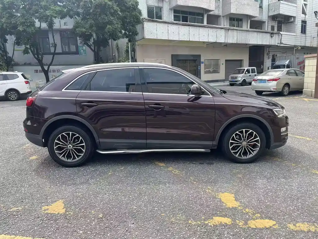 Zotye SR7 2018 — фото 4