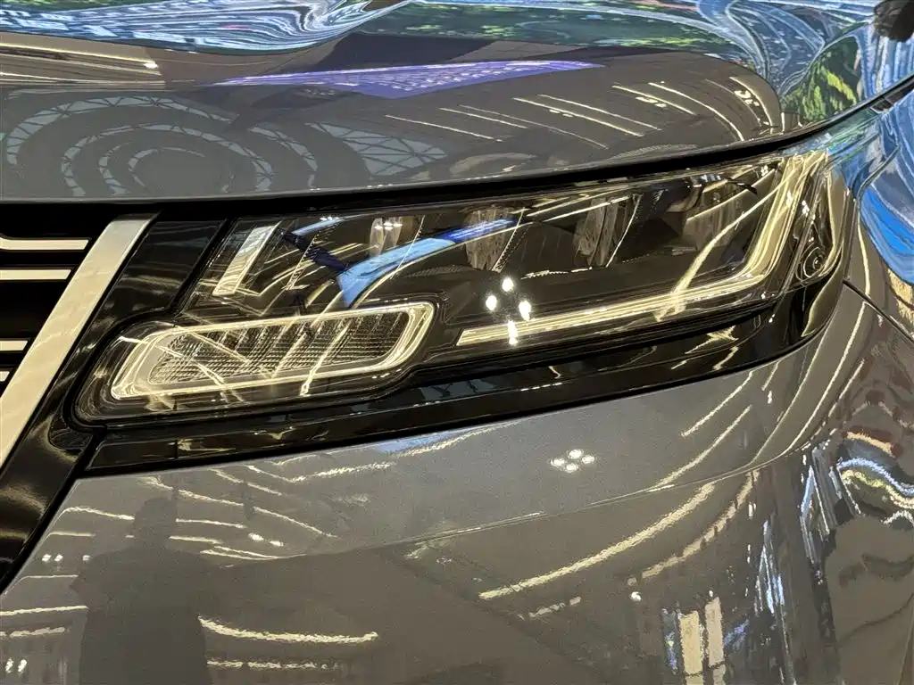 Land Rover Velar 2021 — фото 20