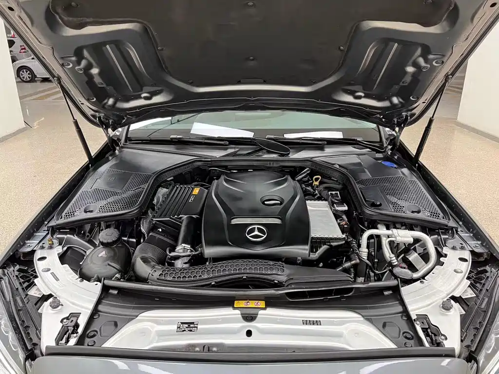 Mercedes-Benz C-Class 2018 — фото 28