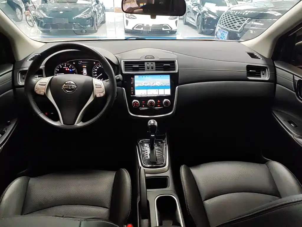 Nissan Tiida 2021 — фото 10