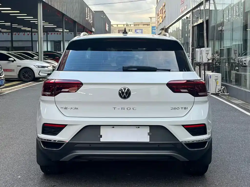 Volkswagen T-Roc 2022 — фото 5