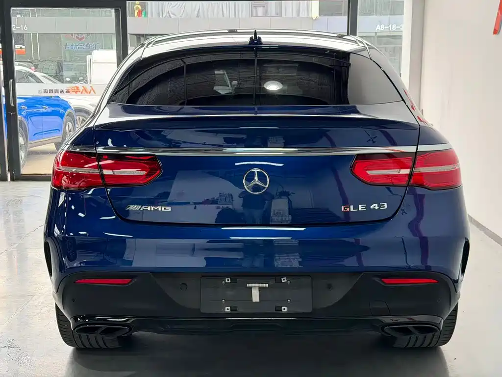 Mercedes-Benz GLE Coupe AMG 2018 — фото 20