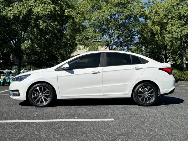 Chery Arrizo 5 2021
