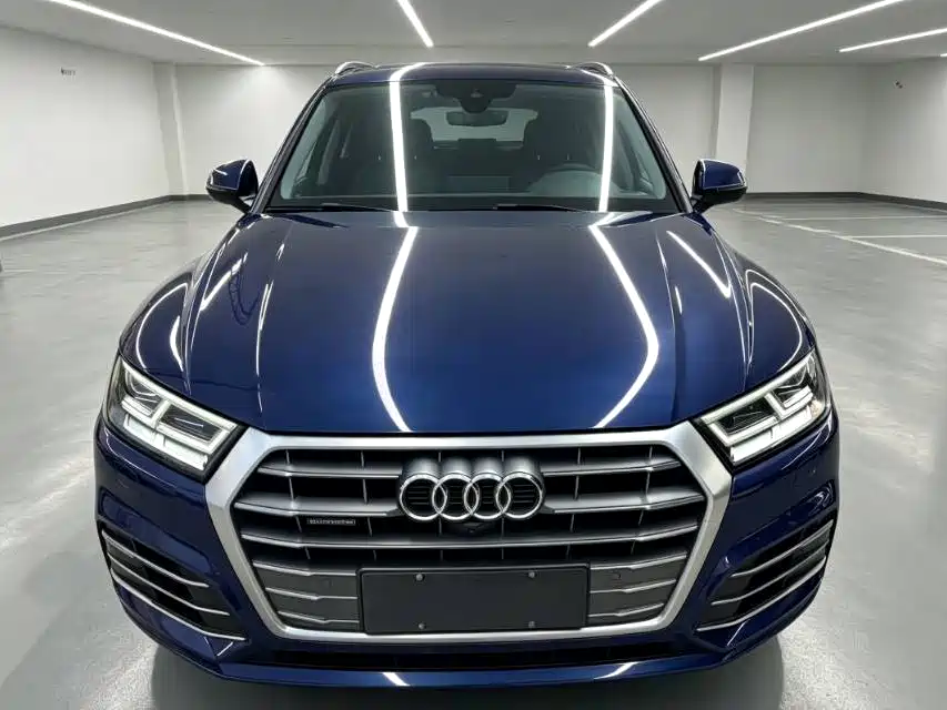 Audi Q5L 2019