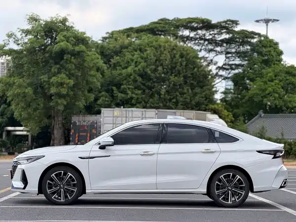 Chery Arrizo 8 2024