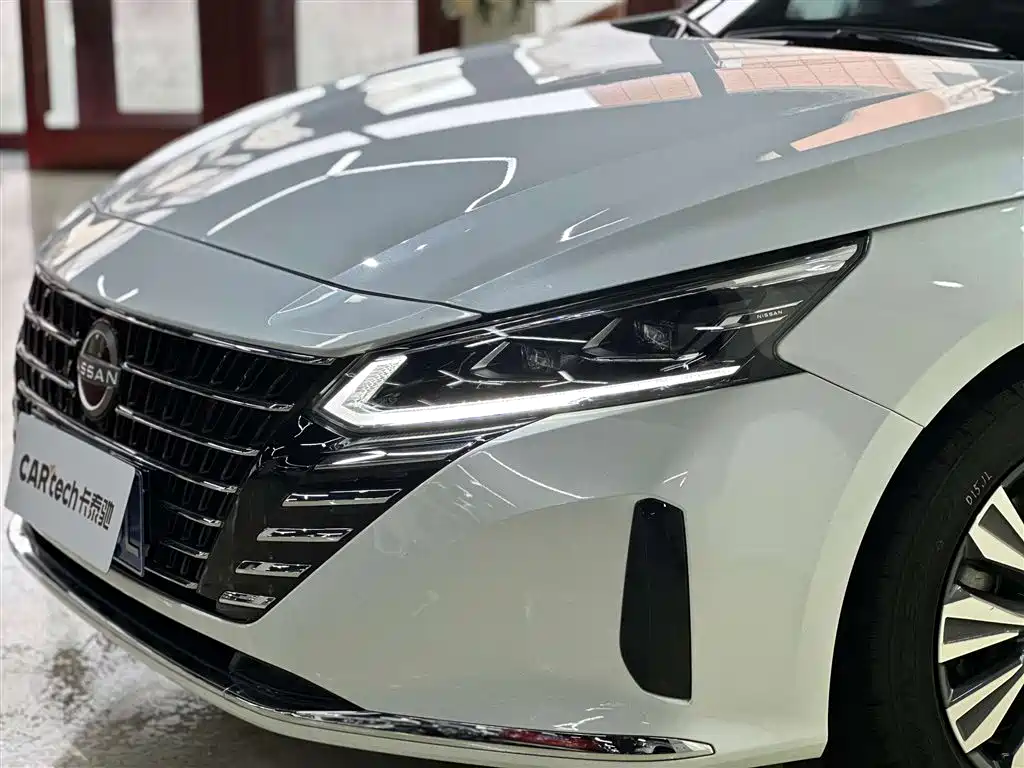 Nissan Teana 2024 — фото 11