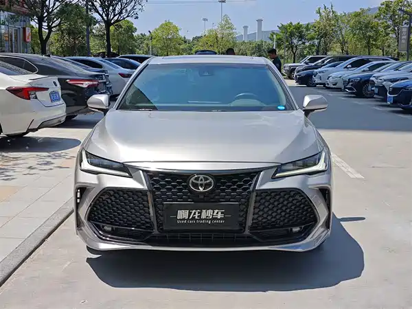 Toyota Avalon 2023