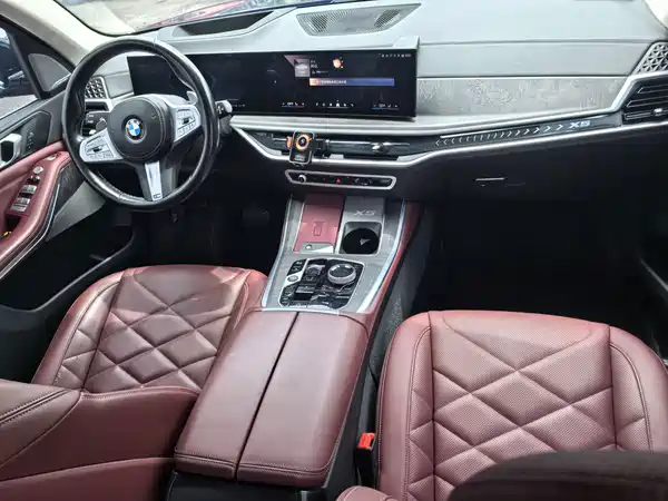 BMW X5 2023
