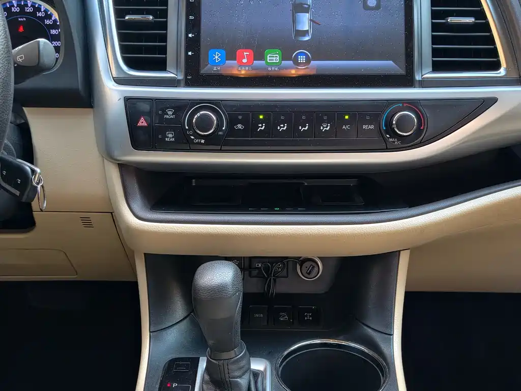 Toyota Highlander 2019 — фото 19