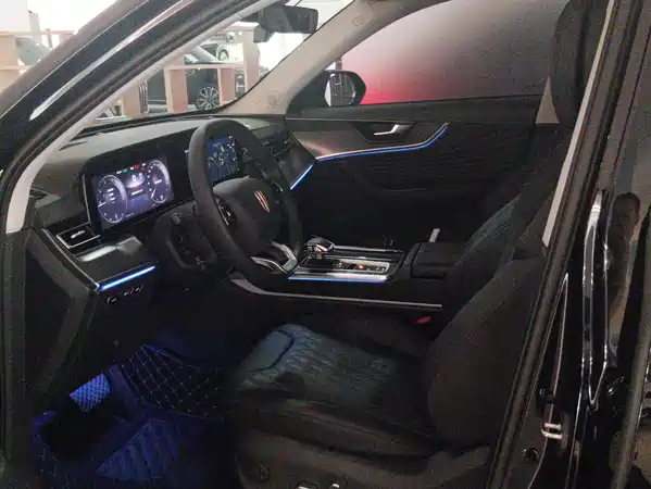 Hongqi HS5 2024
